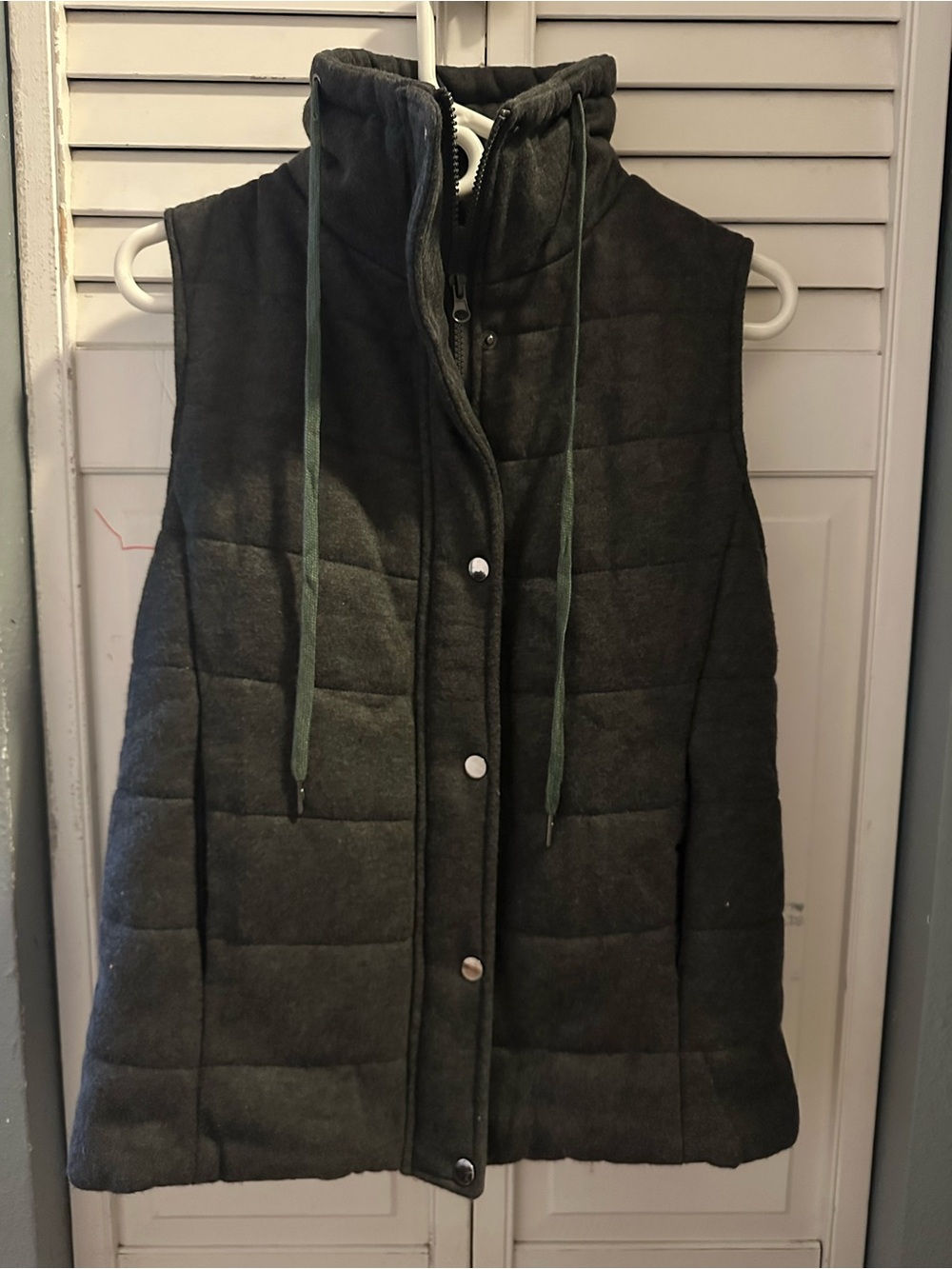 Quilted Sleeveless Puffer Vest - Dark Olive